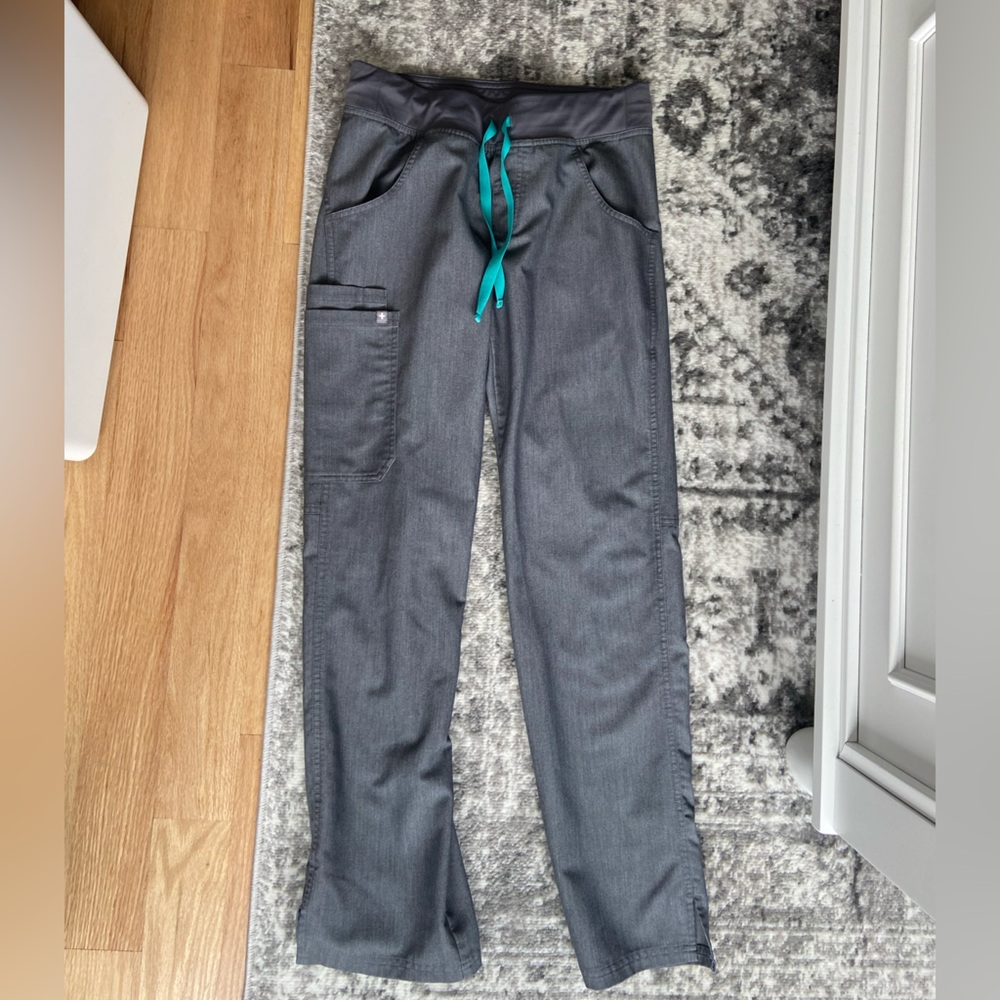 Graphite (Grey) Kade Cargo FIGS Scrub Pants